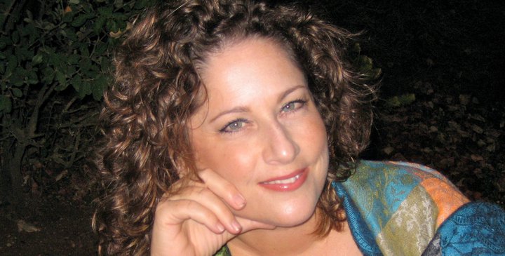 65446_10150139034879899_4602676_n