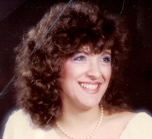 179754_375531409220962_155975053_n